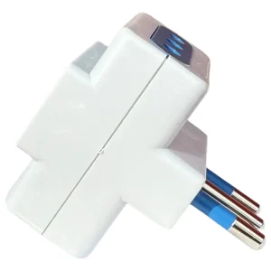 enchufe triple adaptador